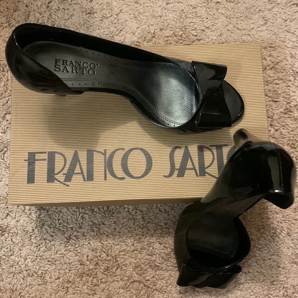 Franco Sarto, Vanity, Black Patent, size 9M